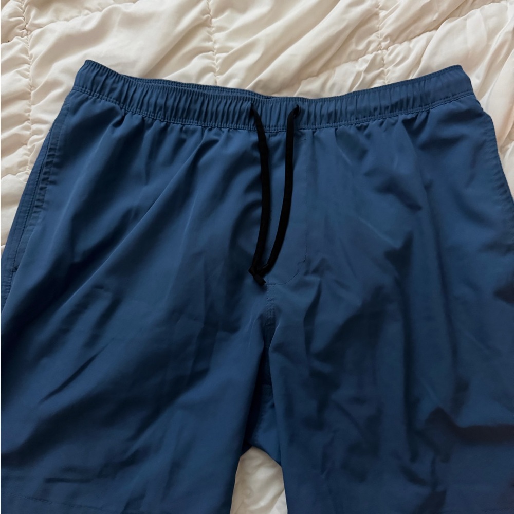 Billabong mens Blue Shorts - Picture 2 of 4